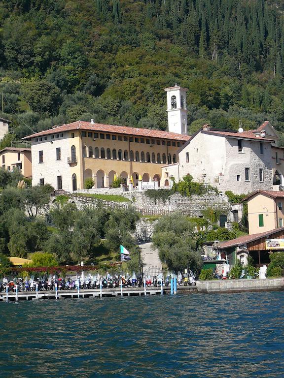 Castello Oldofredi Aparthotel Monte Isola Εξωτερικό φωτογραφία